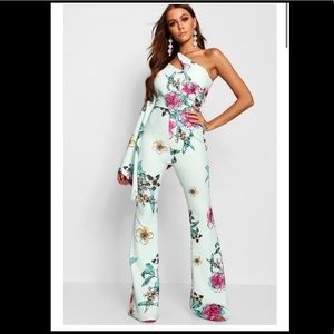 Boohoo foam green jumpsuit